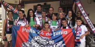 Miembros de la peña 24 de junio de la Federación de Peñas del Extremadura UD